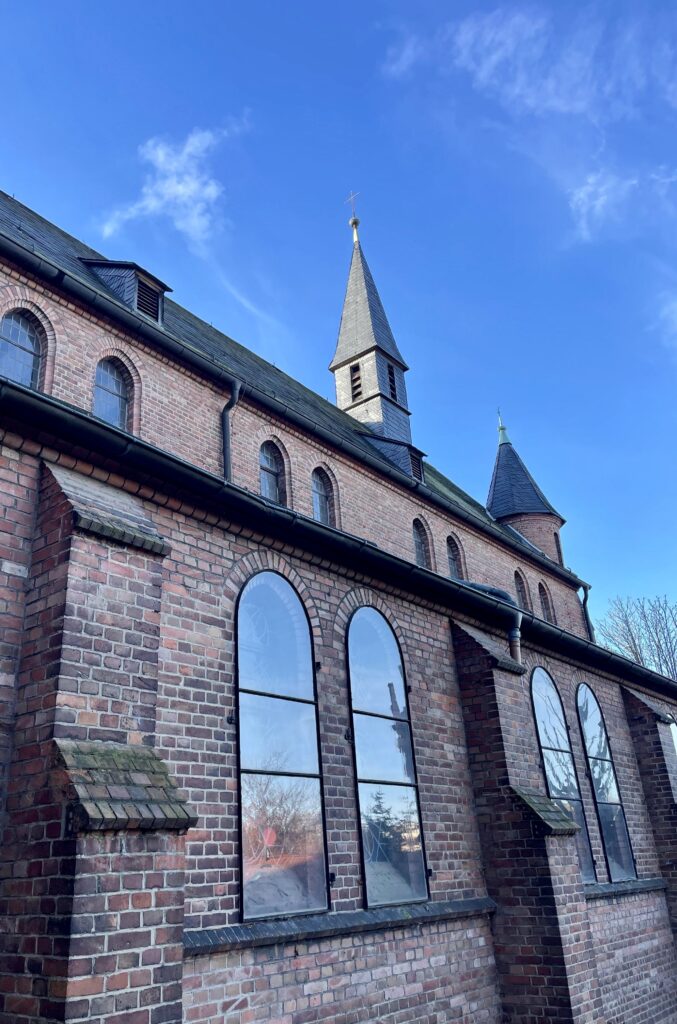 69c48506 952b 47bd ab84 d554686979ee